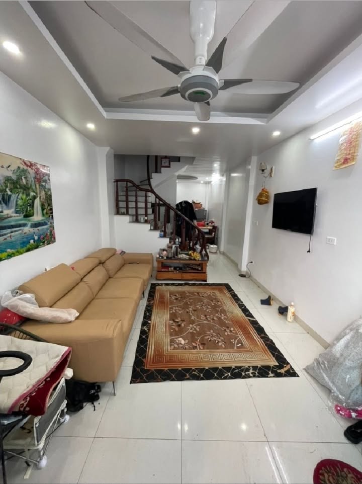 Nhà 4 tầng Tây Mỗ 42m² - Vị trí đắc địa gần Vincom và Aeon