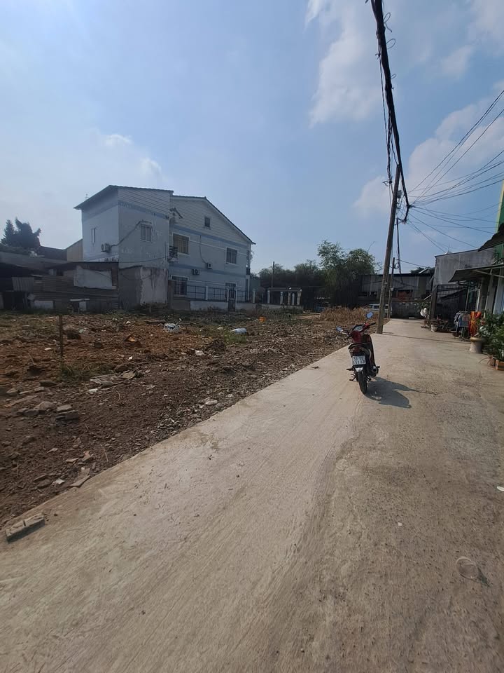 Đất nền Ấp 4 Đông Thạnh 100m² giá 2.45 tỷ - Cơ hội đầu tư hiếm có!