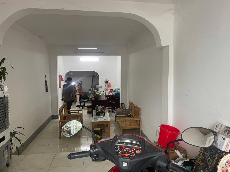 Nhà mặt đường Lý Thường Kiệt, Hà Giang 68m² giá 3.2 tỷ - Kinh doanh sinh lời ngay!