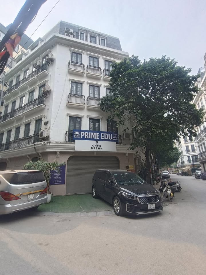 Lô Góc FrontHouse Hàm Cá Mập, Five Star Mỹ Đình 80m² giá 36.5 tỷ - Kinh doanh đỉnh cao!