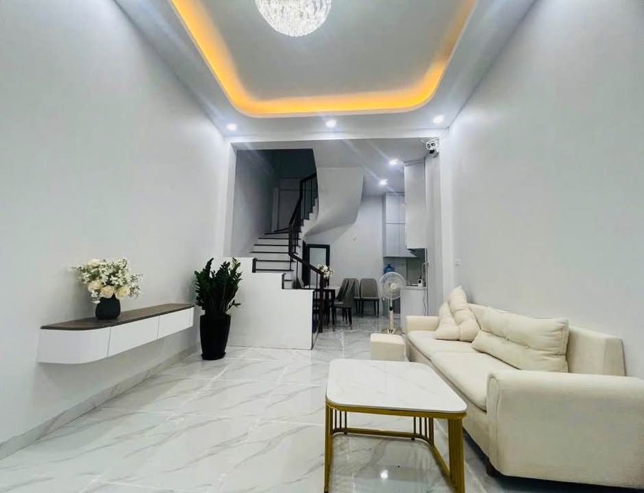 Nhà phố Trương Định 32m² giá thỏa thuận - Đầy đủ nội thất, ở ngay!