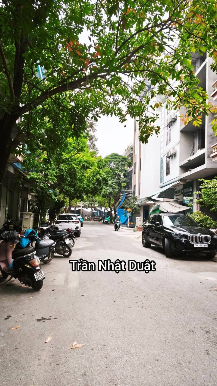 Nhà mặt đường Trần Nhật Duật, Thái Bình 30m² giá 5 tỷ - Đầu tư hiệu quả!