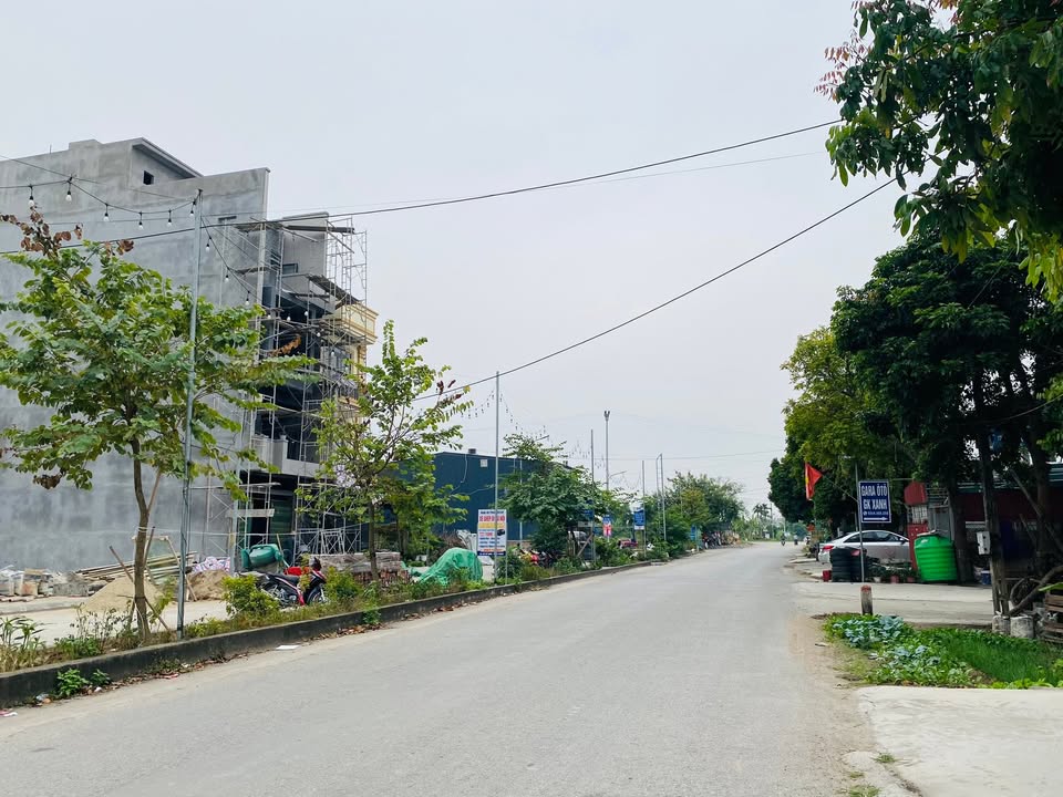 Đất nền khu đấu giá Nhân Lý - Chí Minh 100m² giá 3 tỷ - Cơ hội đầu tư hiếm có!