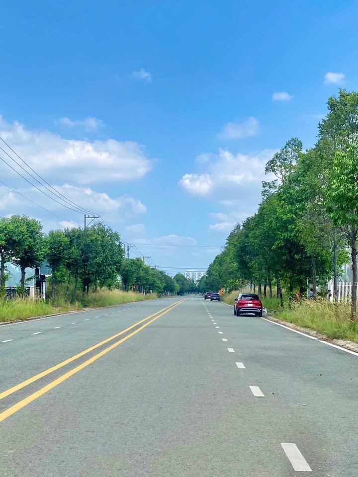 Lô đất 150m² tại Đại học Việt Đức, giá chỉ 2.2 tỷ - Đầu tư sinh lời ngay!