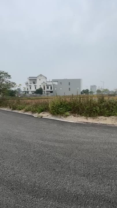 Đất nền Giãn dân Phường Sơn Nam, Hưng Yên 100m² - Giá thỏa thuận nhanh chóng!