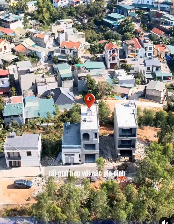 Nhà 3 tầng chính chủ tại Hạ Long 51.4m² giá 2.6 tỷ - Dọn vào ở ngay!