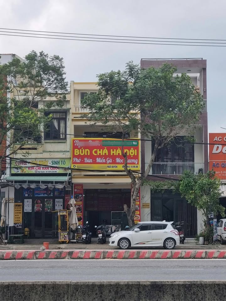 Nhà phố cho thuê mặt tiền Ngô Quyền, Sơn Trà 92m² - Vị trí kinh doanh lý tưởng!