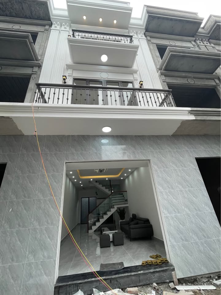 Nhà 3 tầng Đào Yêu, Hồng Thái, 54m² giá 2 tỷ - Chính chủ bán gấp!