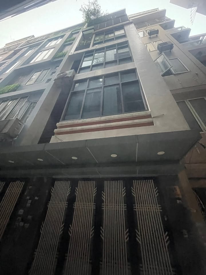 Nhà riêng Quan Hoa, Cầu Giấy 38m² giá thỏa thuận - Ô tô vào nhà tiện lợi!