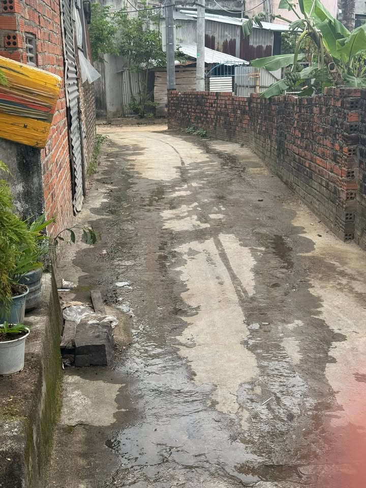 Nhà bán tại Chí Thạnh, Tuy An 100m² giá 1 tỷ - Đường ô tô tới đất!