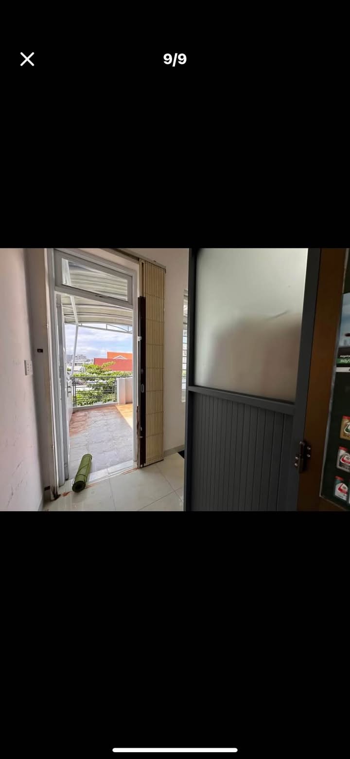 Nhà cho thuê hẻm ô tô thông Huyền Trân Công Chúa 50m² giá chỉ 9 triệu