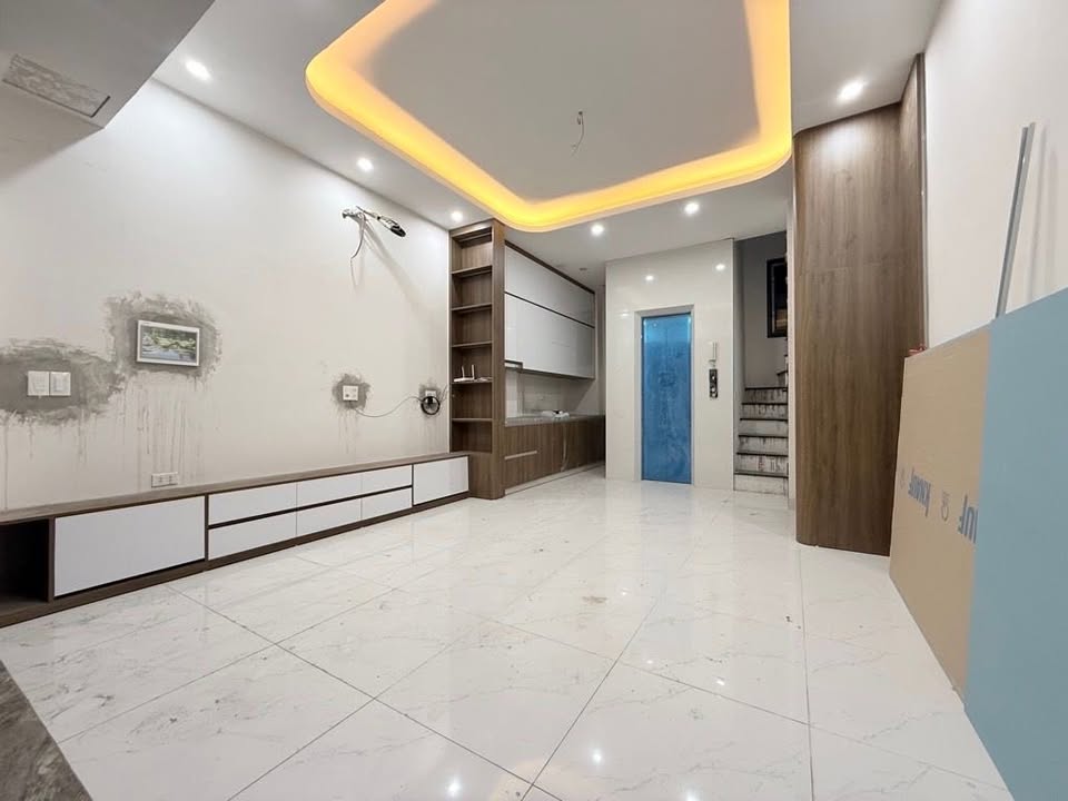 Nhà phố Giải Phóng 30m² giá 8 tỷ - Sẵn sàng vào ở ngay!