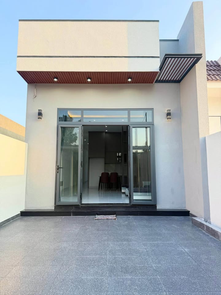 Nhà phố Bảo Vinh, Long Khánh 115m² giá 1.55 tỷ - An cư lý tưởng!