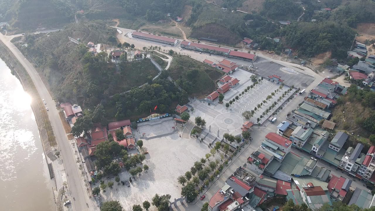 Đất nền 1000m² xã Việt Lập - Đầu tư sinh lời chỉ 1 tỷ!