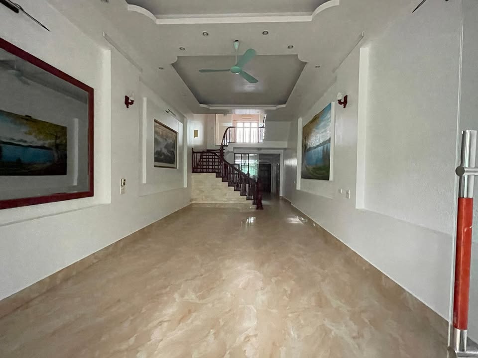 Nhà 3 tầng khu DCS2 Bắc Giang 76.5m² giá 8 tỷ - Sẵn sàng vào ở ngay!