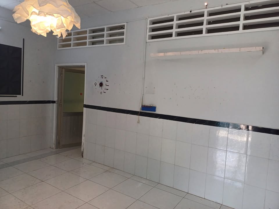 Nhà cho thuê Phường 9, Mỹ Tho 60m² giá 2.8 triệu - Hẻm an ninh thoáng mát!