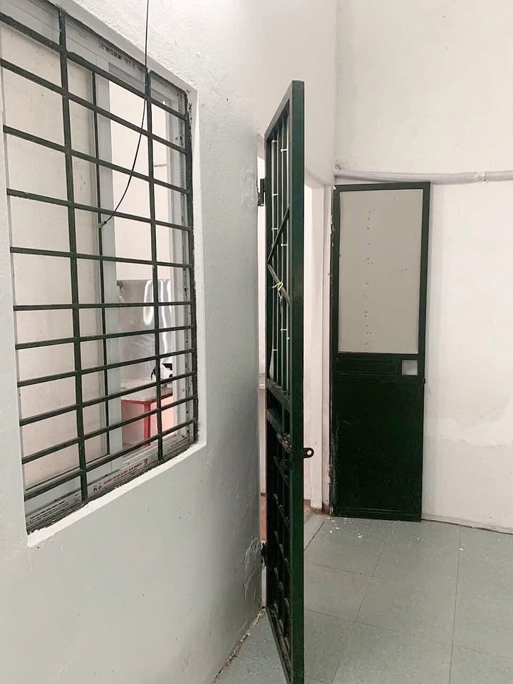 Nhà cho thuê nguyên căn 37m² tại Phường Cổ Nhuế 2 - Chính chủ, thoải mái giờ giấc!