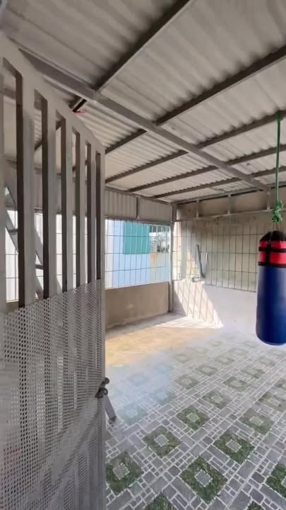 Nhà 3 tầng Trần Bình Trọng, Phường Đông Thịnh 60m² giá 3 tỷ - Tiện nghi đầy đủ, ô tô vào tận nhà!