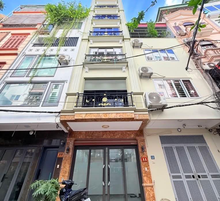 Nhà FrontHouse Vũ Tông Phan 50m² giá 11 tỷ - Vị trí kinh doanh đắc địa