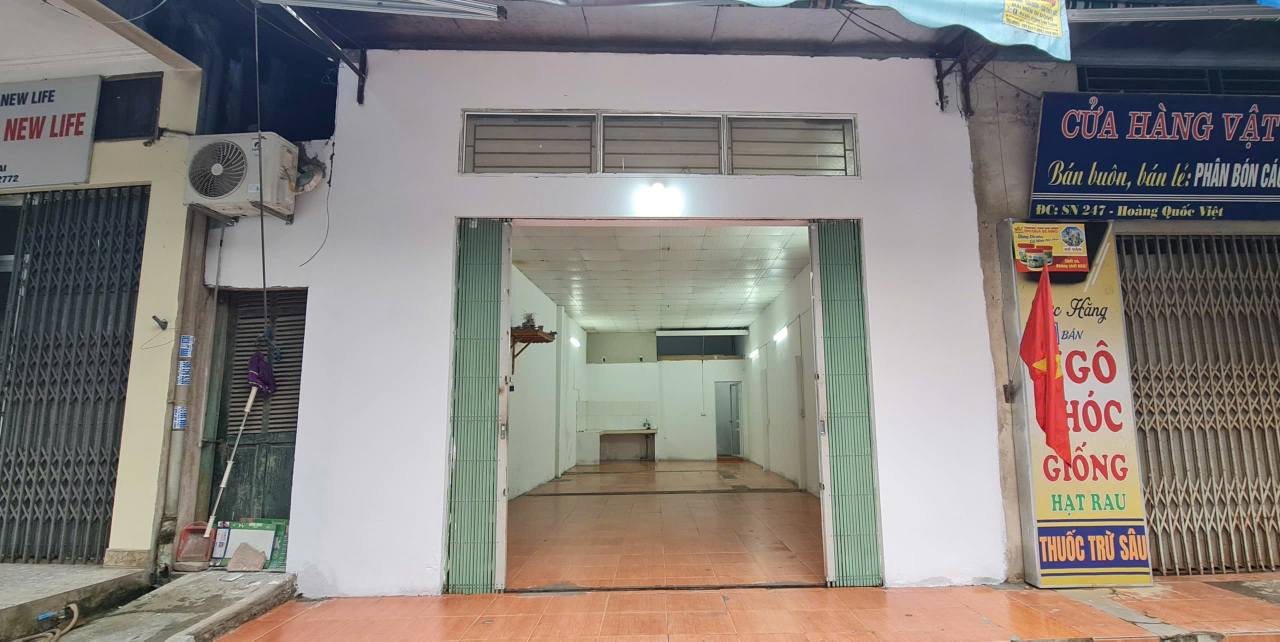 Nhà cấp 4 đường Hoàng Quốc Việt, Cầu Giấy 75m² giá 2.3 tỷ - Kinh doanh sinh lời ngay!