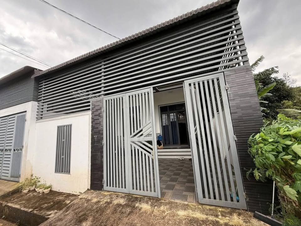 Nhà cấp 4 đường K TDP 3 (Cư Bur cũ) 140m² giá 3.2 tỷ - Sẵn sàng vào ở ngay!