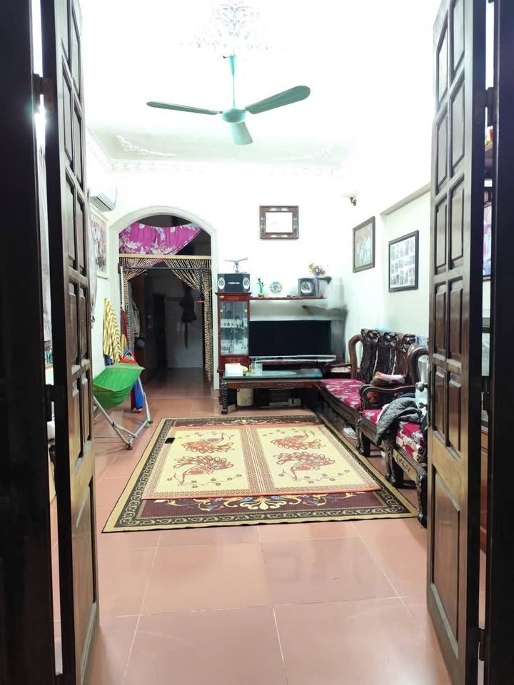 Nhà cho thuê Vạn Phúc 80m² giá 13 triệu - Đầy đủ nội thất tiện nghi!