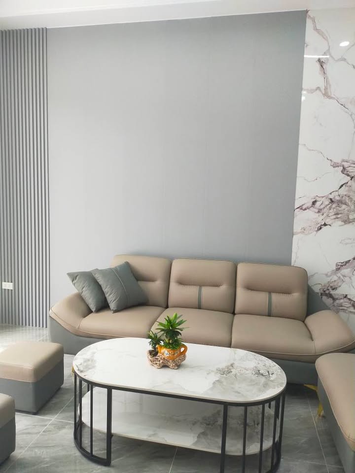 Nhà 3 tầng tại phường Nhị Châu 50m² giá 2.17 tỷ - Hướng Nam, ô tô vào tận cửa!