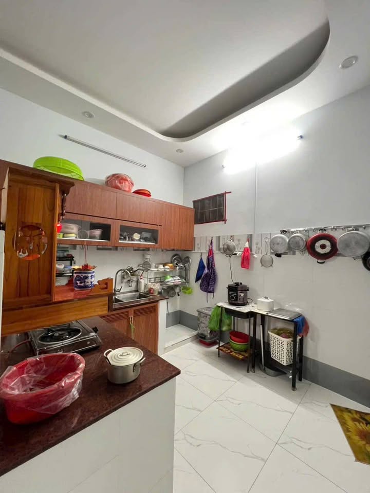 Nhà bán gấp tại Quảng trường Phường Phước Trung, 73m² giá 3.5 tỷ - Sẵn sàng vào ở ngay!