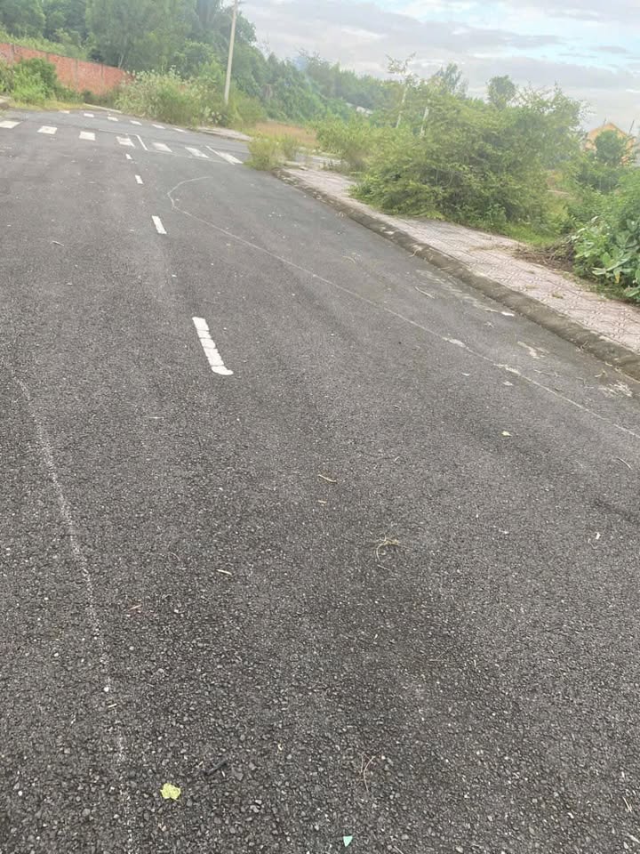 Đất nền D2D Long Thành 122m² giá 2 tỷ - Vị trí vàng, đầu tư sinh lời!