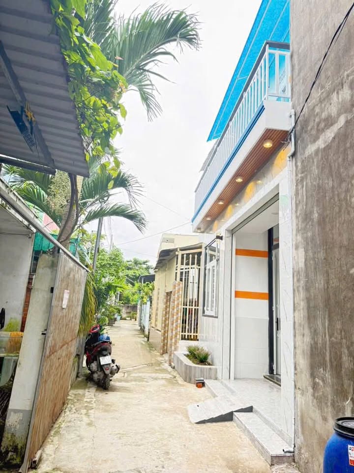Nhà bán Hẻm Ba Nhơn, Cần Giuộc 78m² giá 2.25 tỷ - Sổ hồng riêng, thương lượng!