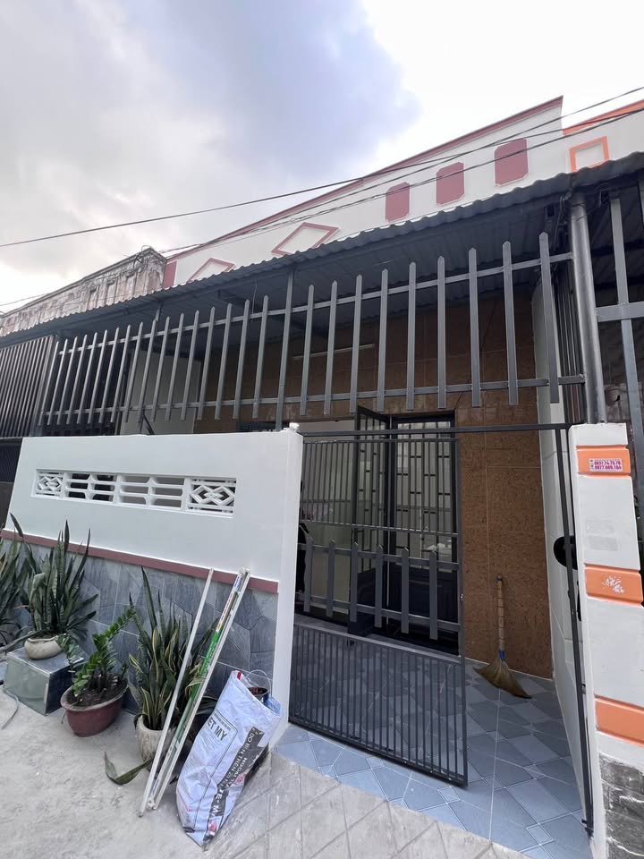 Nhà cấp 4 tại Quốc lộ 50, Cần Giuộc 75m² giá 1.79 tỷ - Sổ hồng riêng chính chủ!