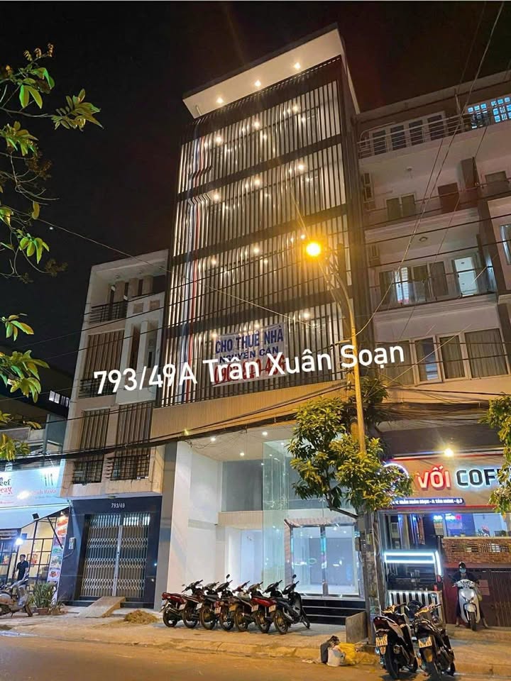 Văn phòng cho thuê tại Quận 7, 120m², giá 26 triệu - Nơi làm việc lý tưởng!