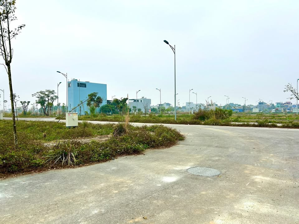 Lô đất đẹp tại QL47, Phường Đông Thịnh 100m² giá 1.3 tỷ - Tiềm năng sinh lời cao!