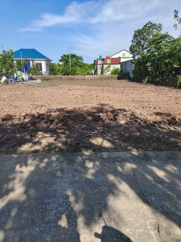 Đất nền Thái Đô 127m² giá chỉ 300 triệu - Cơ hội đầu tư hấp dẫn!