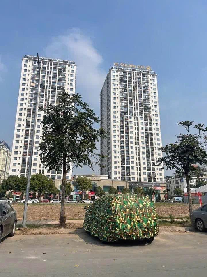 Đất vàng mặt phố Hồng Tiến 420m² giá 30 tỷ - Tiềm năng kinh doanh đỉnh cao!