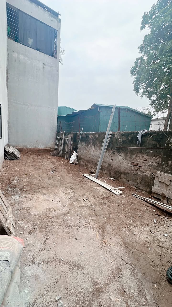 Đất Ngọc Thụy Long Biên 40m² giá 6 tỷ - Lô góc chính chủ, sổ đỏ