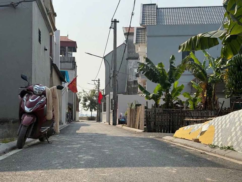 Đất nền Phường Minh Khai, Quận Bắc Từ Liêm 42m² giá 7.8 tỷ - Cơ hội đầu tư tuyệt vời!