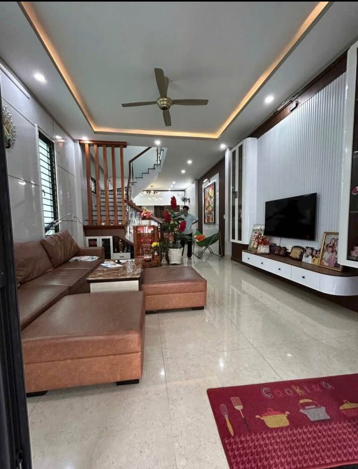 Nhà phố Long Bình, Biên Hòa 80m² giá 2.5 tỷ - Đất đô thị góc 2 mặt tiền!