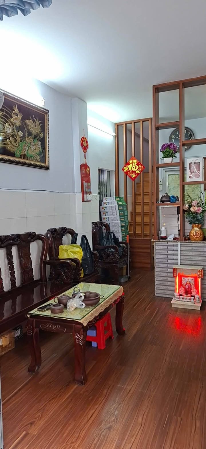 Nhà hẻm 6m Quận 6 26m² giá 3.9 tỷ - Pháp lý hoàn chỉnh, sẵn sàng vào ở!