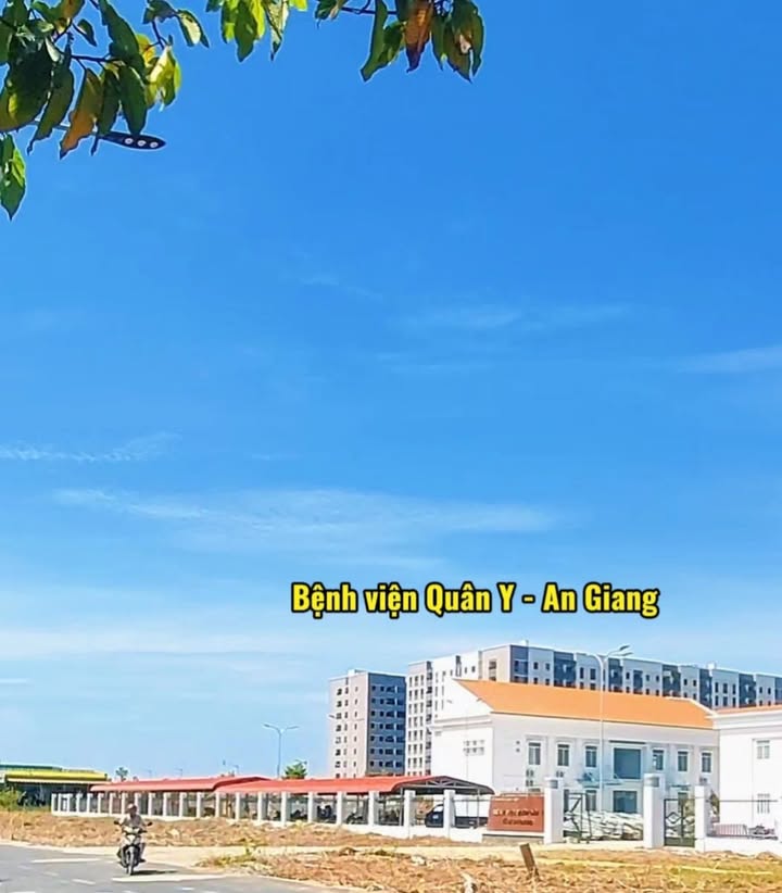 Đất mặt tiền công viên Golden City Long Xuyên 120m² giá 3 tỷ - Cơ hội đầu tư hấp dẫn!