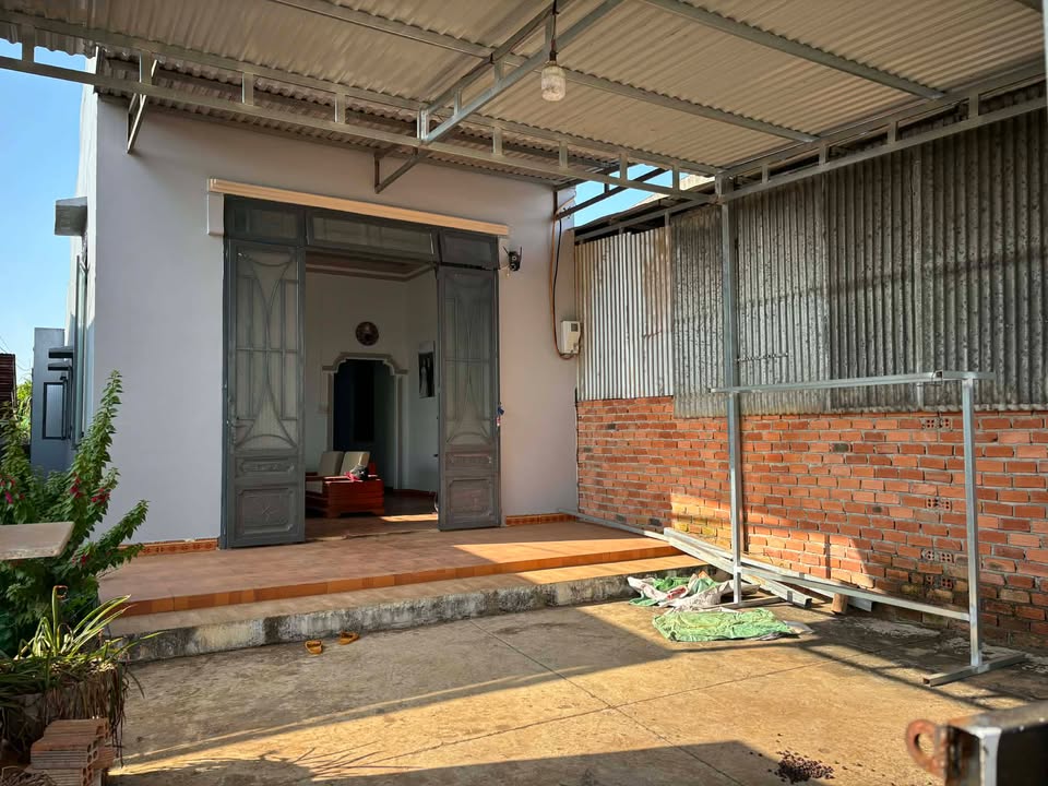 Nhà bán Hòa Lạc, xã Tân Văn, 4800m² - Sẵn sàng vào ở ngay!