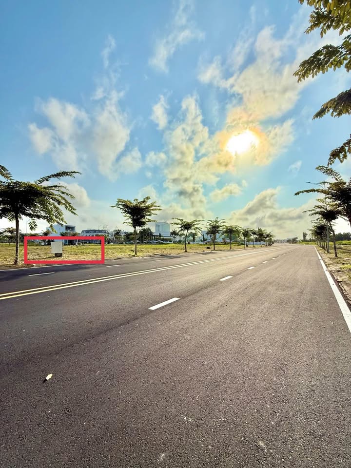 Đất nền KDC Minh Thắng Cà Mau 300m² giá 2.8 tỷ - Sát Vincom, đầu tư sinh lời!