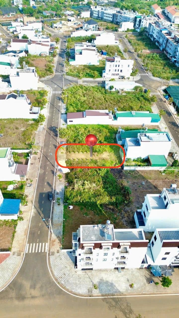 Đất nền NAMPHUONG CITY, Bảo Lộc 150m² giá 3.2 tỷ - Sổ hồng đầy đủ, xây dựng tự do!