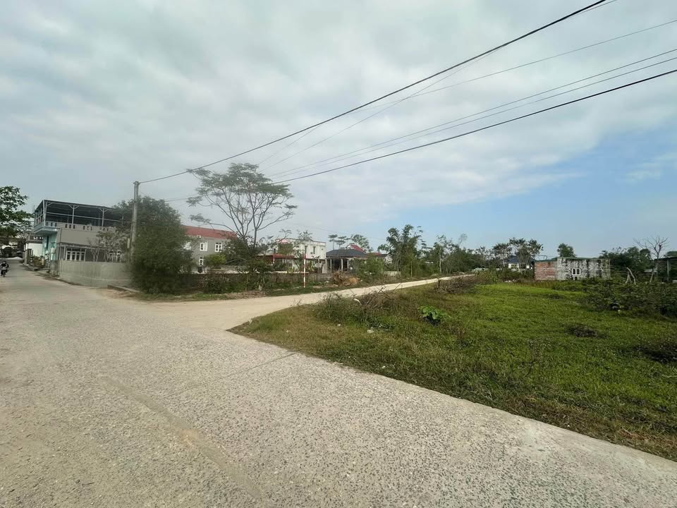 Đất nền Lê Lợi, Phường Ba Đồn 2188m² giá chỉ 1 tỷ - Đầu tư sinh lời tuyệt vời!