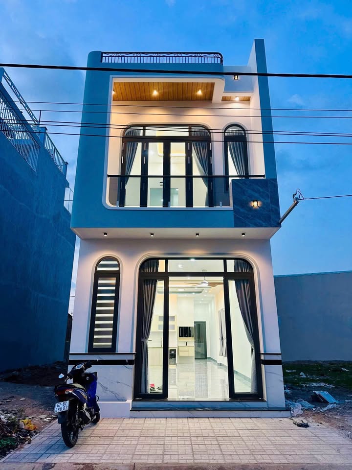 Nhà 2 tầng Phường Mỹ Phước 63m² giá 2 tỷ - Thiết kế hiện đại, pháp lý rõ ràng!