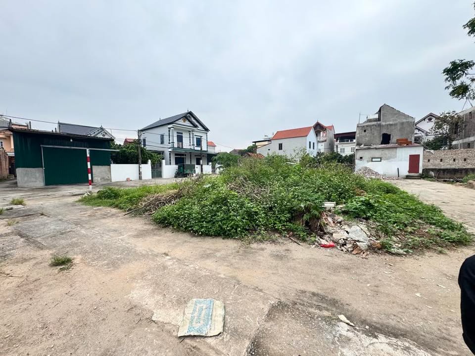 Đất lô góc Gia Lâm 84m² giá chỉ 4.x tỷ - Cơ hội đầu tư tuyệt vời!