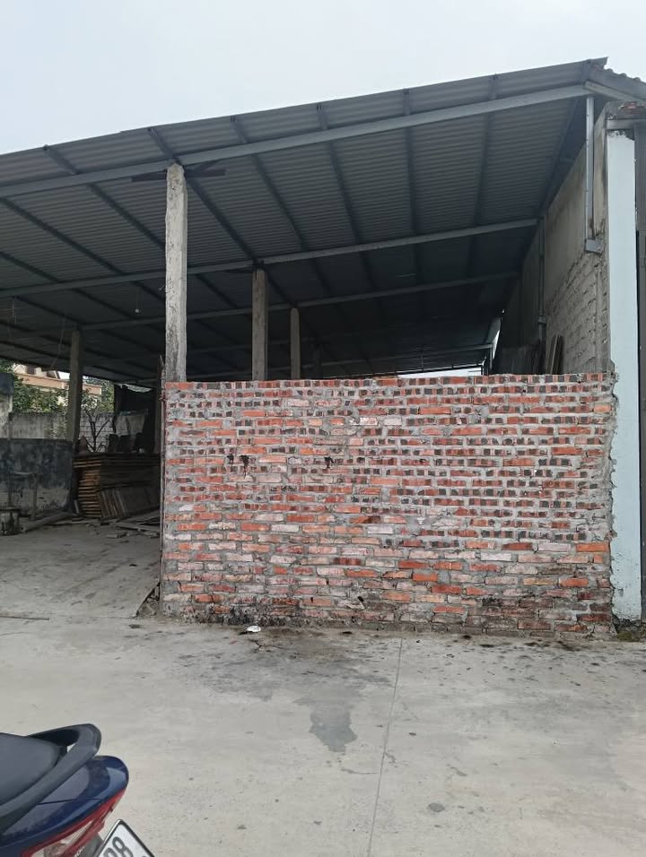 Đất nền phường Quảng Phú 74m² giá 1 tỷ - Vị trí đẹp, mặt tiền rộng rãi!