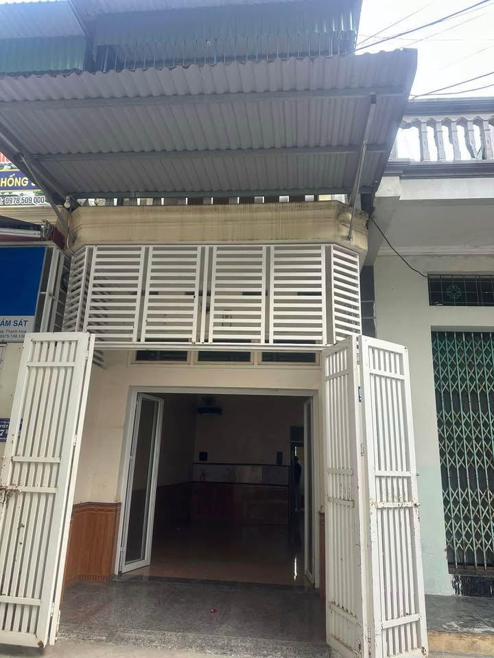 Nhà cho thuê 3 tầng tại Nam Sơn, Thanh Hóa - Giá chỉ 3.5 triệu/tháng!
