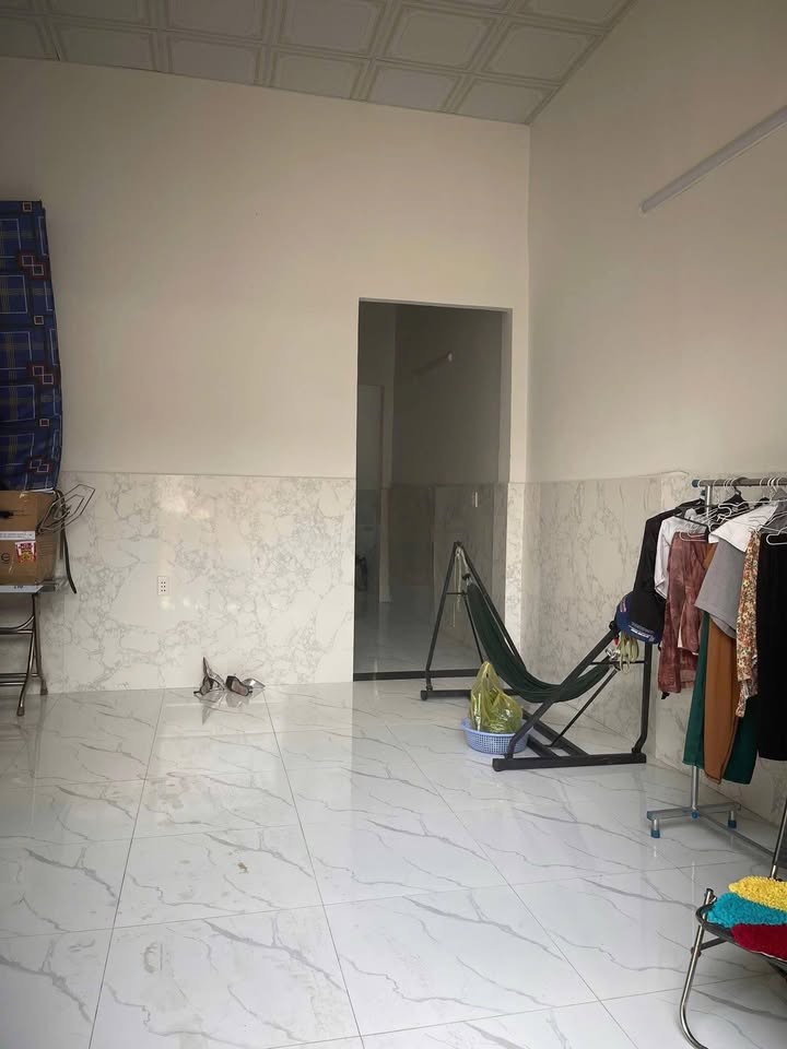 Nhà cho thuê 1 phòng ngủ tại Phạm Thị Nghĩ, Bình Chánh - Nhà mới giá 3.5 triệu!