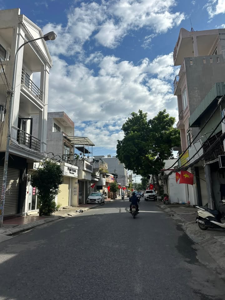 Đất mặt đường Khúc Thừa Dụ, Hải Phòng 72m² giá 6.3 tỷ - Vị trí đắc địa cho kinh doanh!